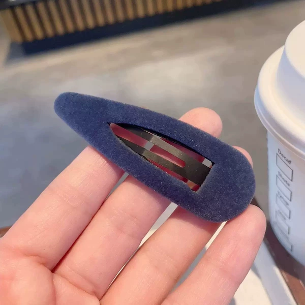 Blue velvet drop BB clip