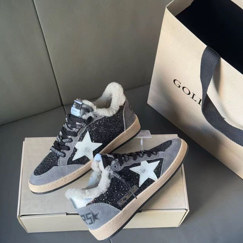 New winter star-patterned distressed shoes for women, retro vintage breathable casual sneakers, white sneakers for men