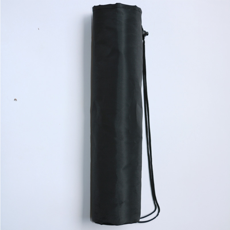 13,5 cm de ancho * 43,5 cm de largo (diámetro inferior 8,5 cm)