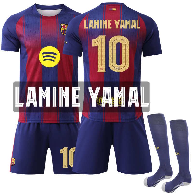 Size 10 yamal with socks