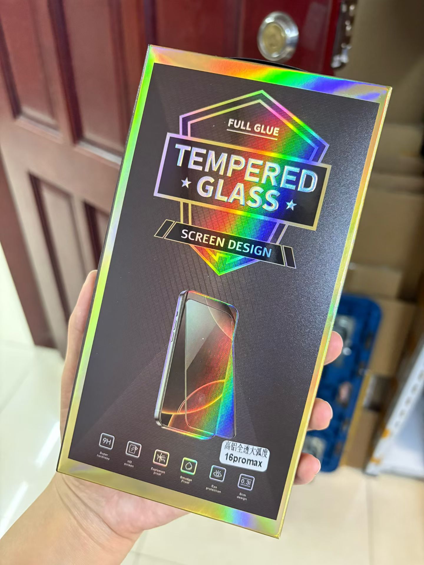 Aplicable para iPhone17 gran arco de corte de película endurecida Apple 16 recubrimiento de aluminio de alto rendimiento 15 sin bordes negros película anti-peep