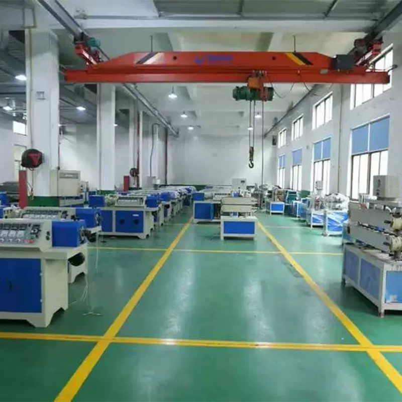 原厂塑料流水线机械设备专业生产工业管材成型机流水线全新挤出机