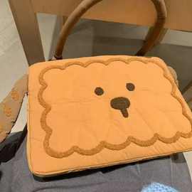 可爱焦糖饼干小狗电脑包2024新款百搭手提通勤托特12发完