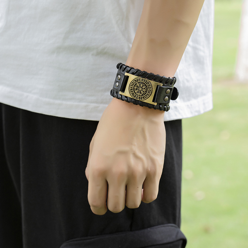 Simple Retro Viking Compass Leather Bracelet