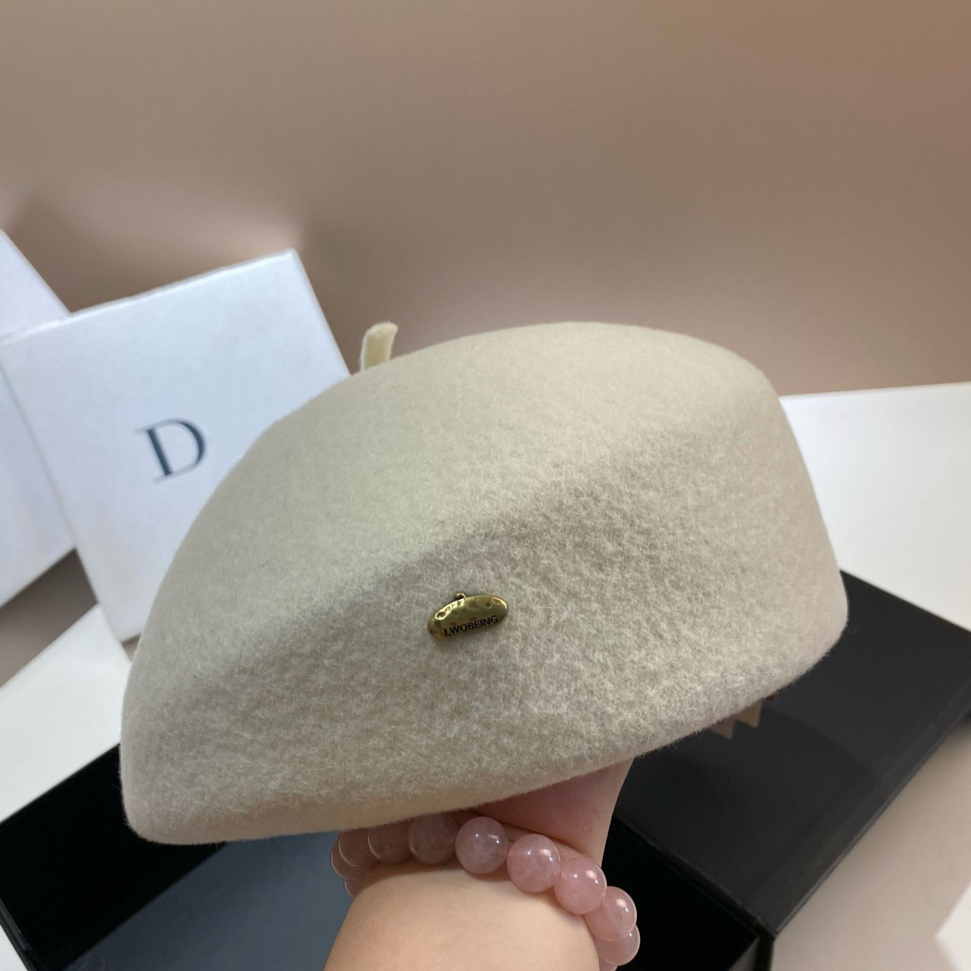 Hochwertige Baskenmütze aus Wolle, koreanische Version, dreidimensionaler Flugbegleiterhut im Promi-Stil, modisch und_voghion.com