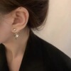 Small design advanced earrings, internet celebrity, simple and elegant design, high-quality style