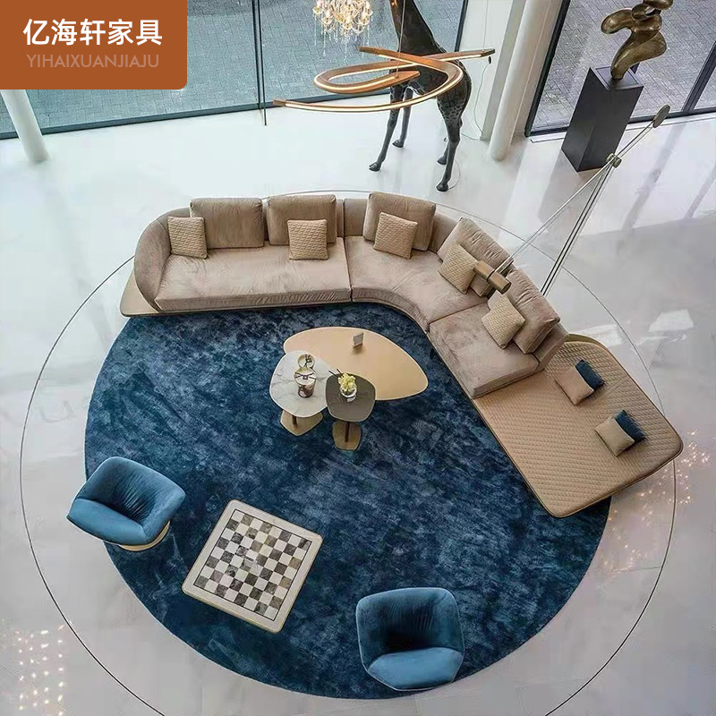 Sofá de tela minimalista de estilo japonés para sala de estar, moderno, ligero y lujoso, de estilo nórdico, irregular, curvo, relleno de plumón