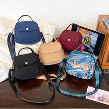 ���e���lŮ���¿�羳�L���μ�С���p��������б���С�A���֙C��