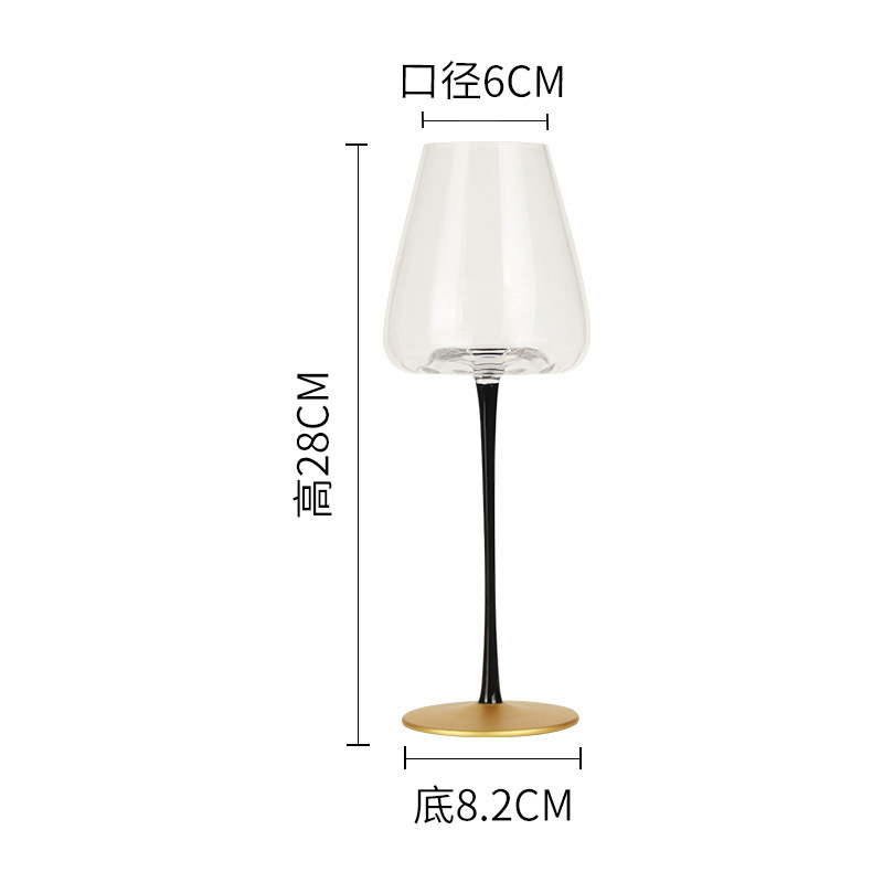 Taza de vino de borgoña moderna simple, taza de vino de estómago grande, vidrio de cristal de lujo ligero, barra negra, fondo de oro, taza de pie alto