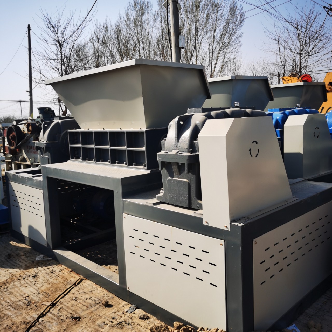 废旧金属塑料双轴撕碎机 工业固废粉碎机