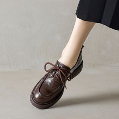 本革の厚い底の楽福の靴の女性の秋冬の小さい背の太いハイヒールのひもの靴の復古の英倫風の小さい革靴