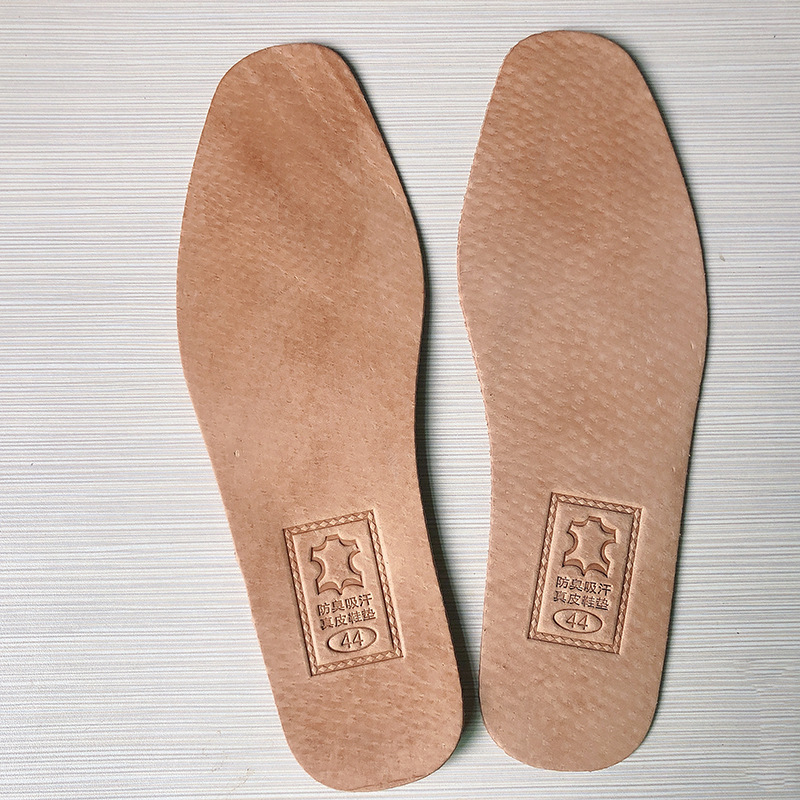 Primavera y verano cómodas plantillas de cabeza de toro impresión plantillas de cuero sin agujeros que absorben el sudor cómodas plantillas de cuero transpirables para hombres y mujeres