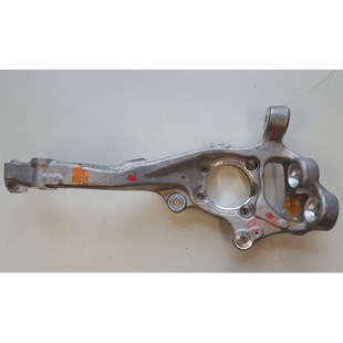 Suitable for Mercedes-Benz 253 GLC200 GLC220 GLC260 GLC300 GLC350 and other claw steering knuckle