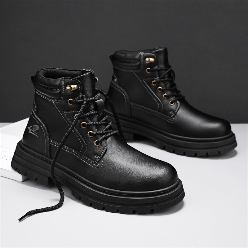 秋冬新款青年高帮黑色马丁靴男轻便透气户外英伦风耐脏复古短靴