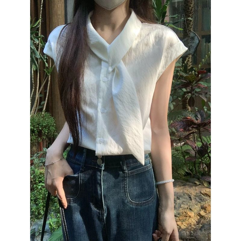 French-Style White Short-Sleeve Shirt with Ribbon for Women, New Summer Design, Unique and Elegant, Slim-Fit, Suitable for Commuting French-Style White Short-Sleeve Shirt with Ribbon for Women, New Summer Design, Unique and Elegant, Slim-Fit, Suitable for Commuting