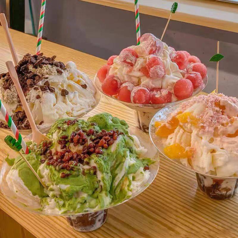 Red Red Snowflake Stand Commercial Ice Bowl Ice Cream Ice Cream Smooth Petal Dessert Disposable Smoothie Cup
