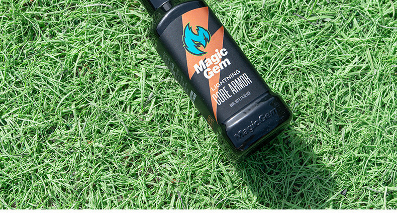 Motorcycle Oil Additive Anti-Wear Agent, Prevents Abnormal Oil Burning and Vibration, Fuel Enhancer Specifically for Scooters