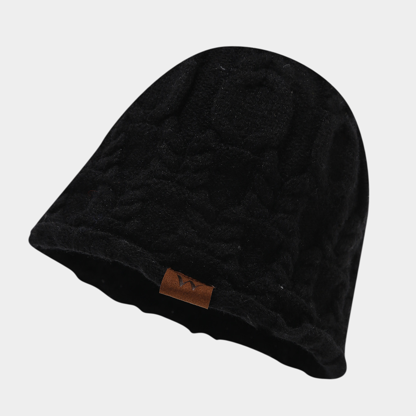 Transfronterizos sombrero de mujer otoño y invierno ocio al aire libre W cuero etiqueta torsión gorra de protector de orejas gorra de punto caliente retro