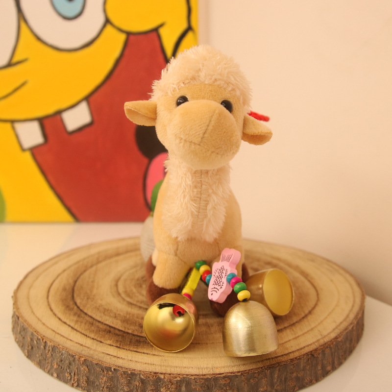 Nuevo lindo y lindo colgante de camello de campana del desierto, muñeco de peluche, bolso de regalo, llavero colgante