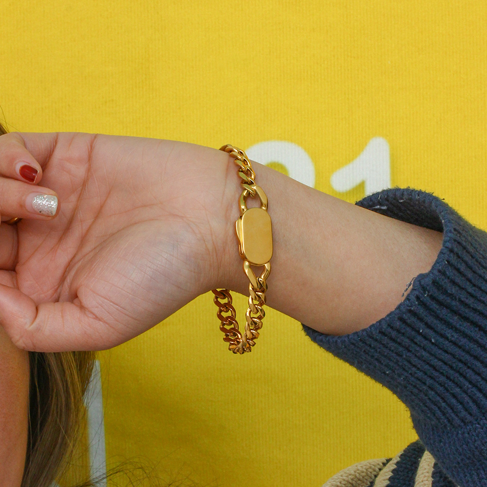 Fashion Stainless Steel Plated 18K Golden Smooth Oval Buckle Large Chunky Chain Necklace