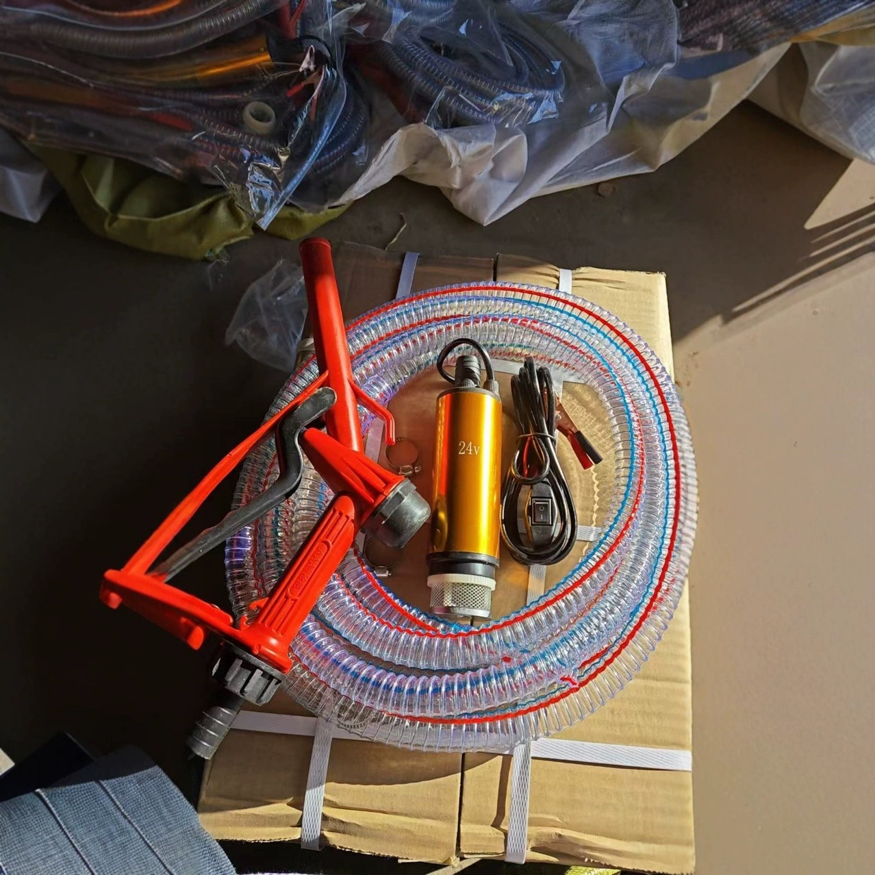 电动抽油泵套装12V/24伏小型潜水泵抽柴油抽油神器加油泵抽水机
