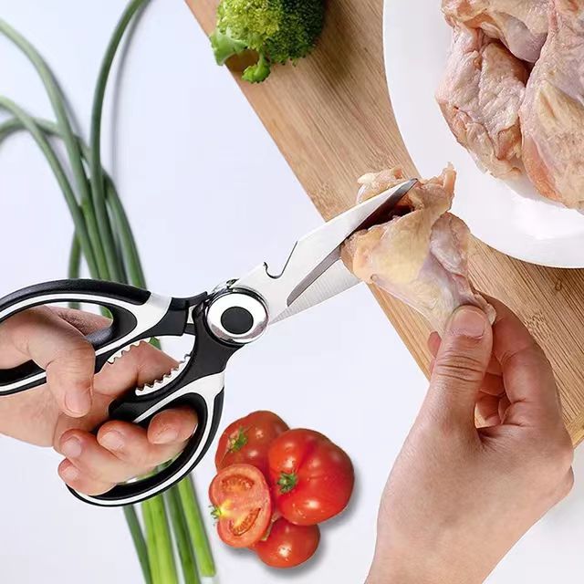 Stainless steel panda kitchen scissors can open a bottle cap