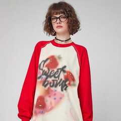 コットン蘇新皓は2025年秋の新しい落書きプリントtシャツの女性が肩の小さな長袖にぶつかった