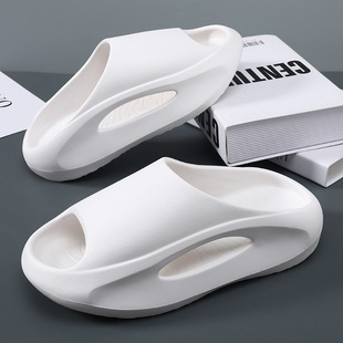 Slippers Summer New Men's Simple All-match Outer Wear Thick Bottom Non-slip Men's Sandals and Slippers Casual Beach Slippers