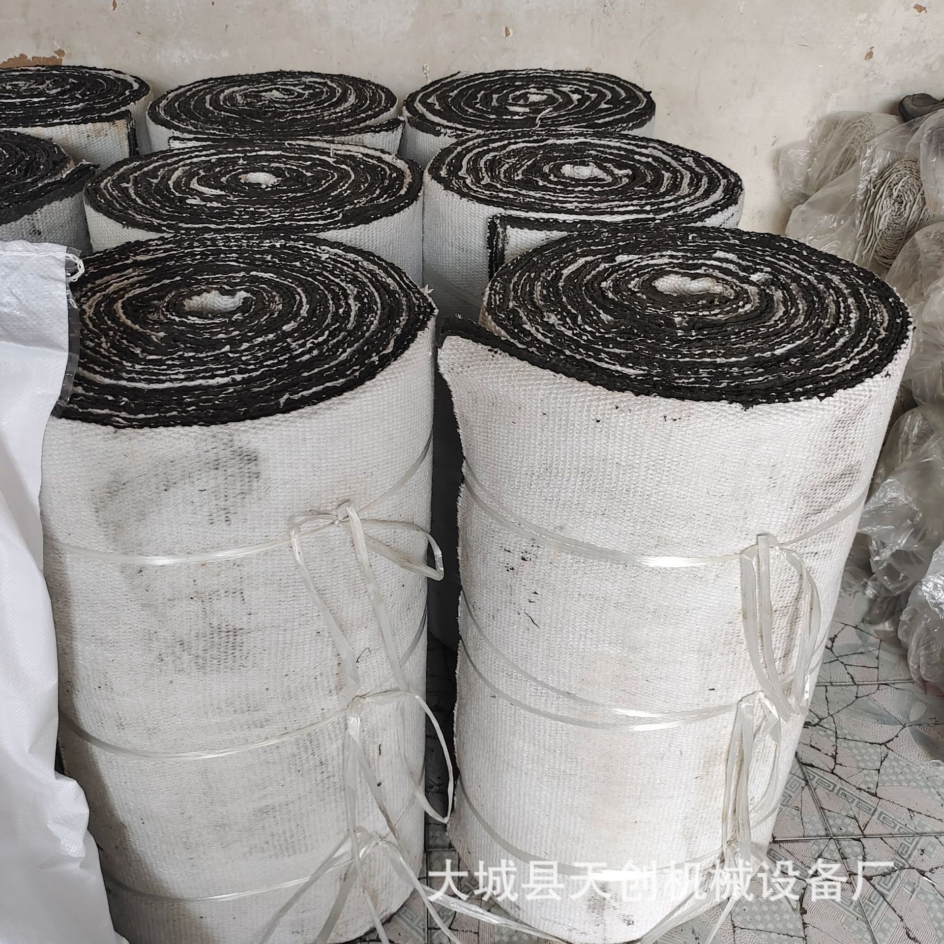 排气管隔热陶瓷纤维防火布隔热耐高温陶瓷布带  玻纤涂胶陶瓷棉垫