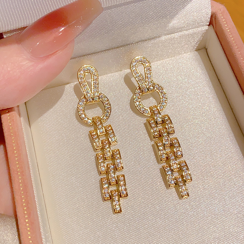 女性用のホットセールフルダイヤモンドペンダント、幾何学的なネックレス、馬蹄チェーン、ロングスタイル、シンプルなジュエリー、軽い高級感、ファッショナブルな気質、多用途で高品質|undefined