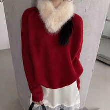 2025年秋冬慵懒风毛领套头显瘦针织衫上衣女宽松保暖纯色打底毛衣