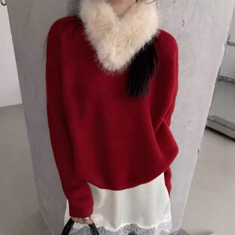 2025年秋冬慵懒风毛领套头显瘦针织衫上衣女宽松保暖纯色打底毛衣