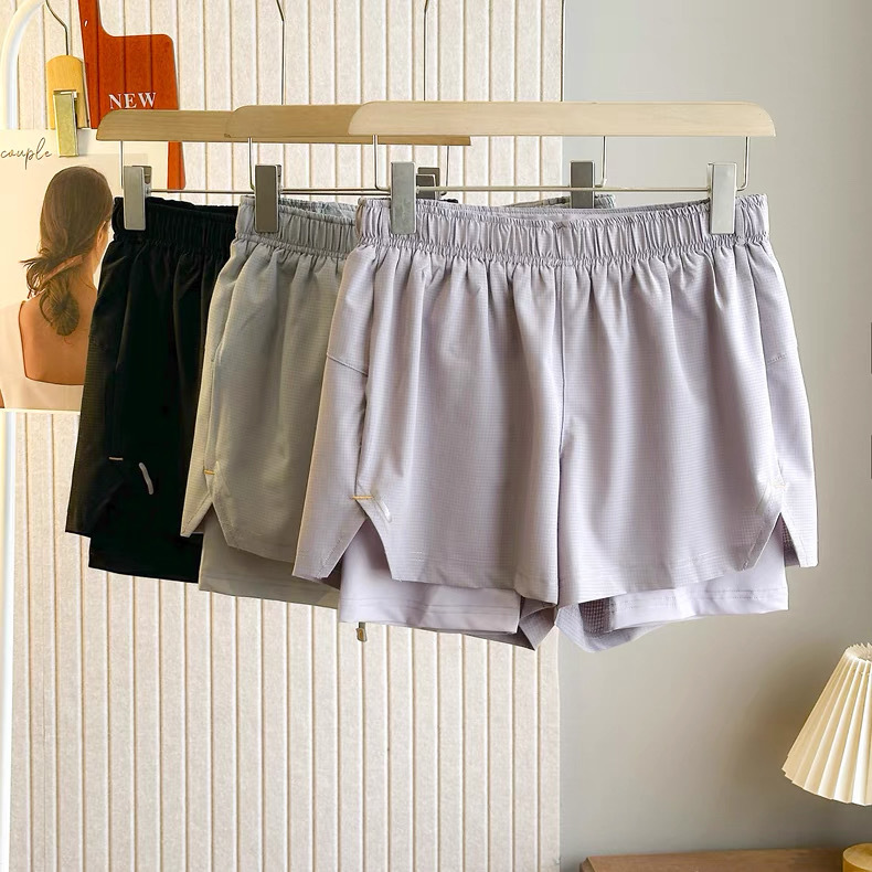 Cattle pick up the leak! Two-in-one Fake Two-piece Anti-running Outdoor Quick-drying Breathable Yoga Sports Running Shorts for Summer