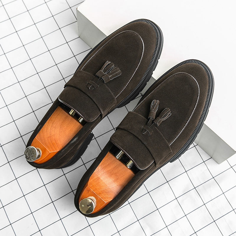 Transfronterizos grandes zapatos de cuero esmaltado de luces de hombre retro moda de negocios zapatos de calzado de calzado 46