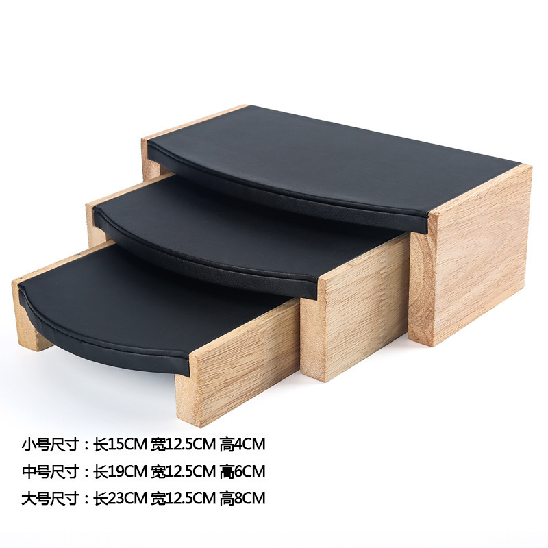 ʵľ����չʾ�ܲ輸��Ʒ�鱦չʾ����������װ�����������Ӱڼ���