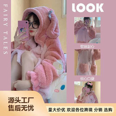 かわいい美楽蒂の寝衣のサンゴの綿毛のパジャマの女性のベルベットは学生の大きいサイズの冬のネットの赤いサンゴの綿毛のパジャマのスカートを厚くします。