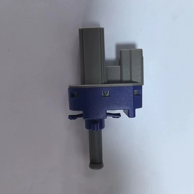 Clutch Switch – Digər kuzov və aksesuarlar