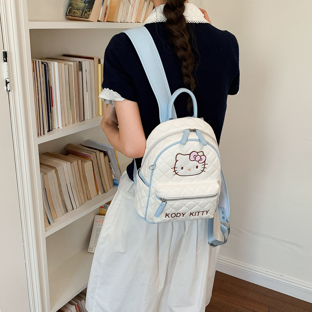 Liebre mochila de estudiantes coreana 2026 mochila popular femenina de dibujos animados versátil nuevo estilo de viento de gran capacidad para viajar a la niña
