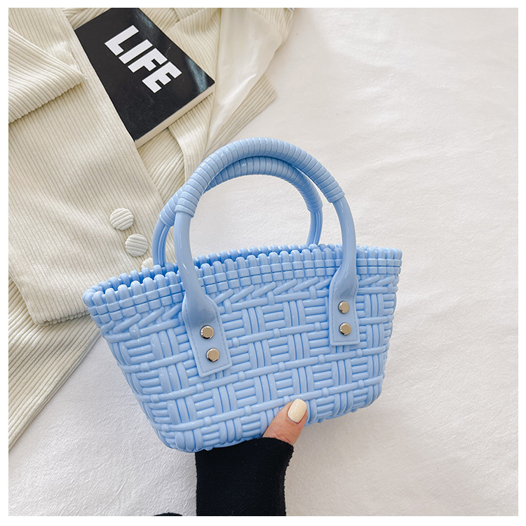 2025 New trendy and versatile crossbody mini vegetable basket jelly bag, fashionable hand-held woven bag, mini tote women's bag undefined