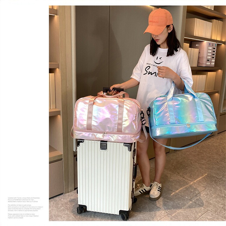 Bolso de fitness de moda 2026 nuevo bolso de mano brillante perlada de gran capacidad de almacenamiento bolso de viaje mochila deportiva