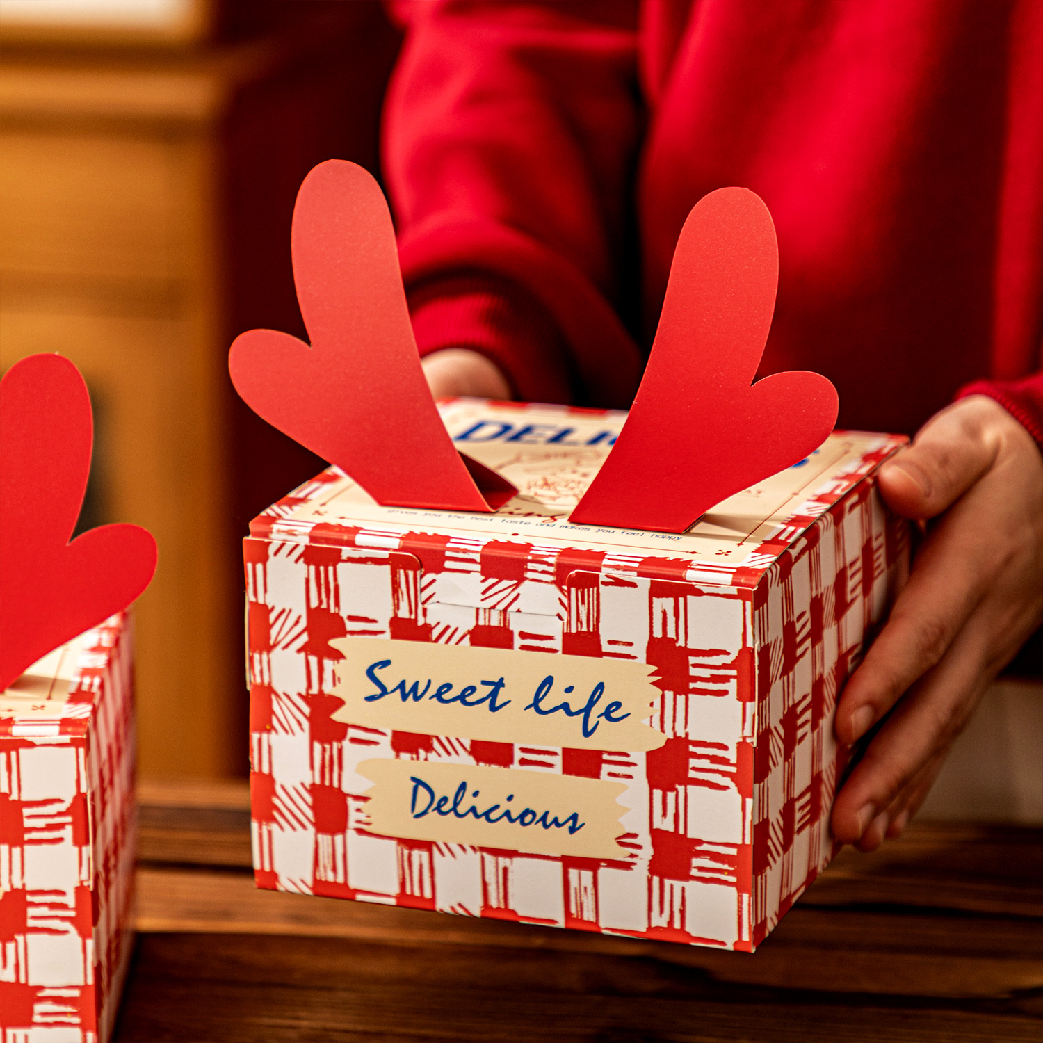 新年餅乾盒糖果曲奇包裝盒雪花酥堅果零食烘焙點心盒龍年格紋禮盒
