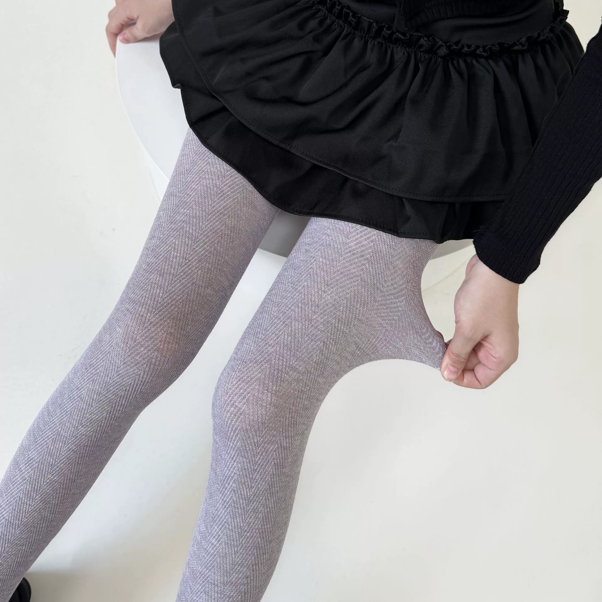 Демисезонные базовые колготки дизайна, sexy черные брюки, тренд сезона
