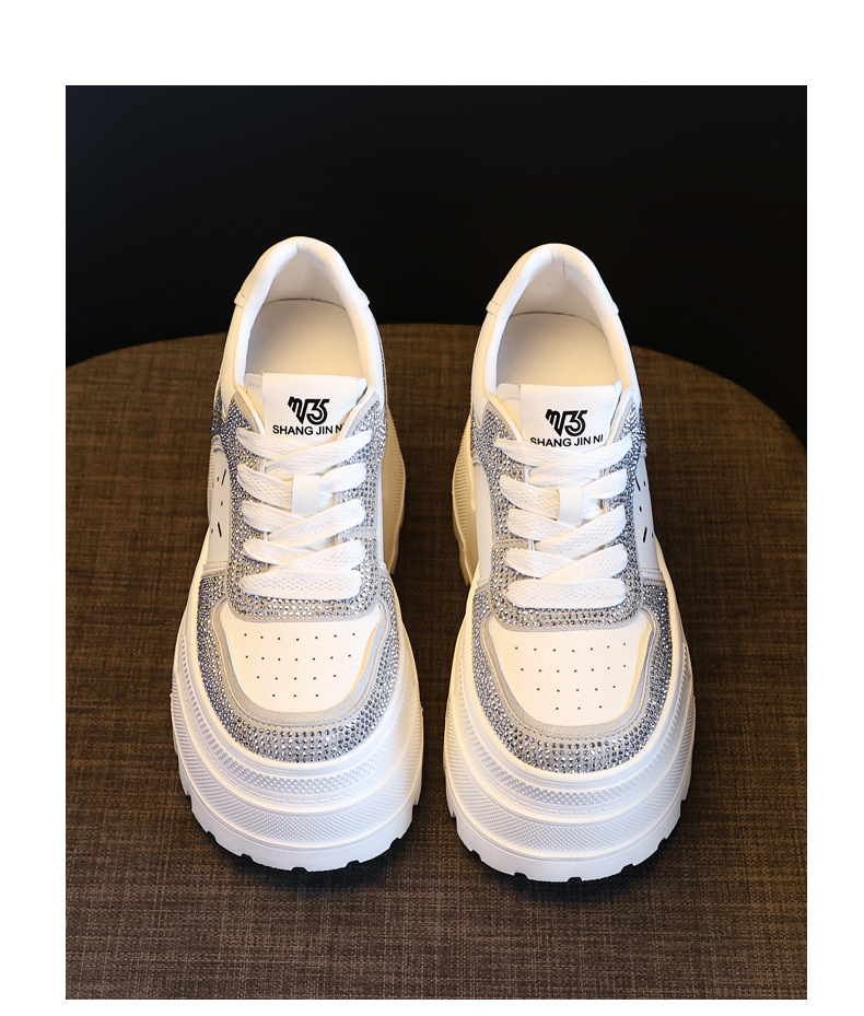Giày sneaker nữ đế dày độn cao bên trong, phối đá rhinestone trắng thời trang — bạc trắng chi tiết 19