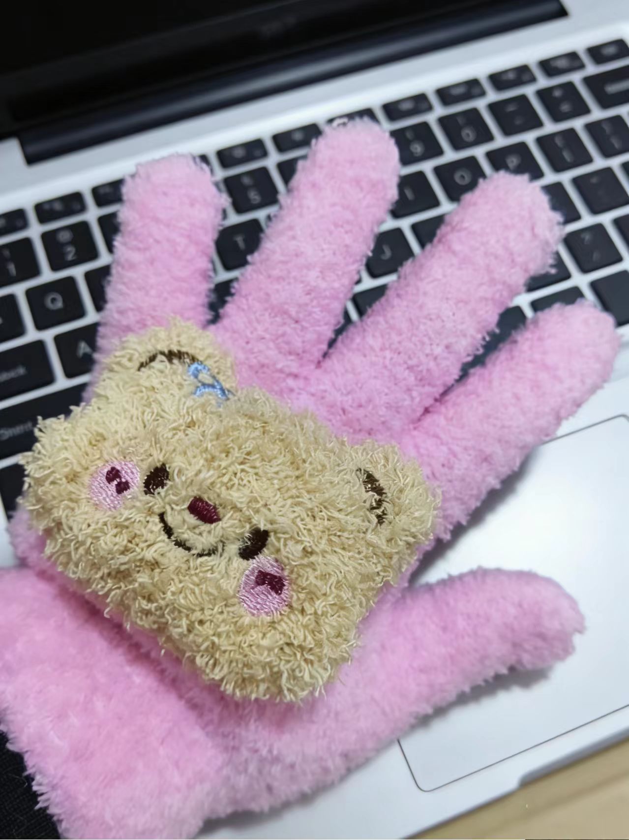 곰돌이 핑크 장갑