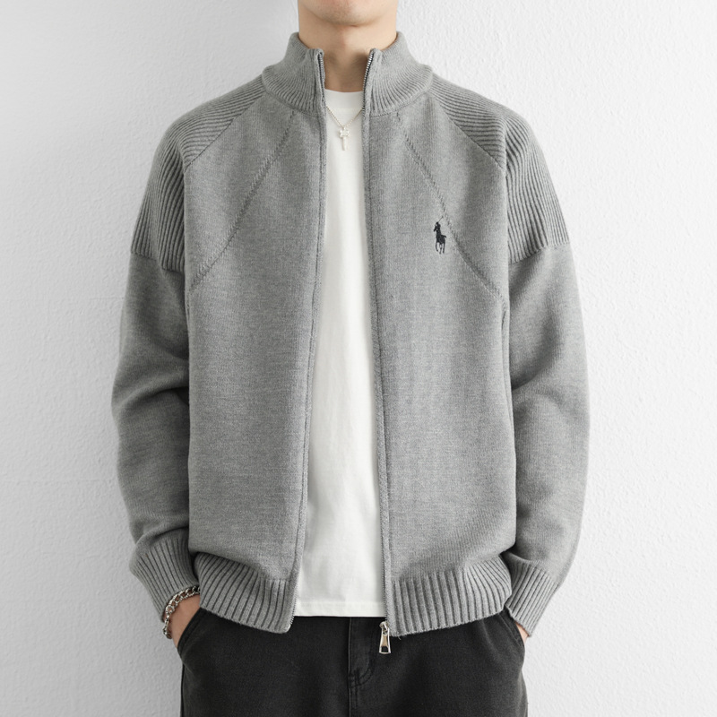 Gilet cardigan homme à double fermeture éclair, logo équitation tendance, col montant, maille haut de gamme, style business_voghion.com
