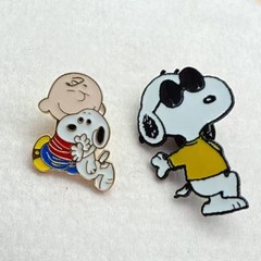 卡通可爱查理史努比金属徽章创意动漫滴油合金背包配饰胸针