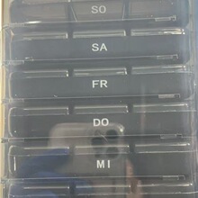 Sieben tage die woche Das etui.���ĵ���һ������21������ҩ��