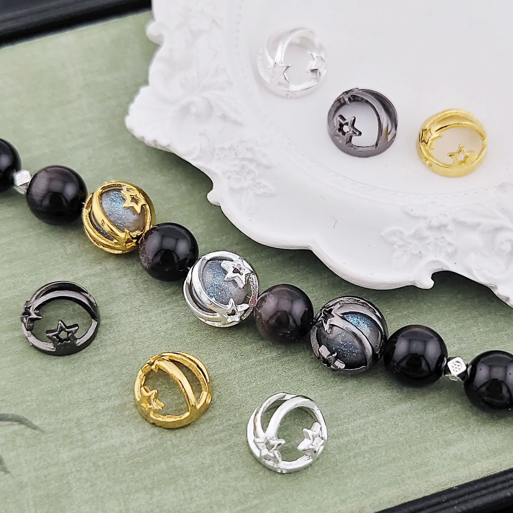 Alloy star wrapped bead ring planet straight hole Xizang silver bead ring bead ring bead ring circle diy beaded accessories