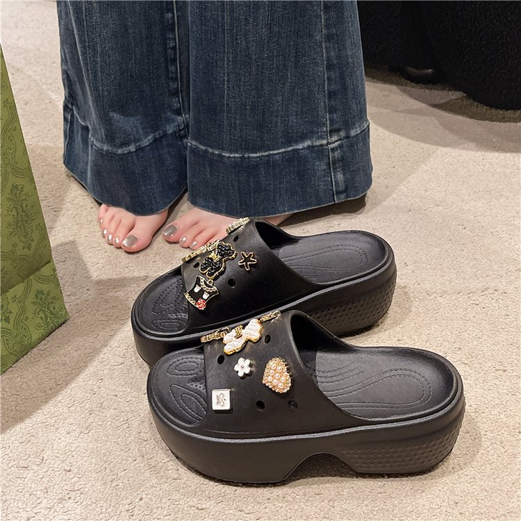 Women's Thick-Soled Slippers, New 2024 Summer Fashion Brand, Trendy Internet Celebrity Style, Super Popular Sandals for Outdoor Wear, Beach Rhinestone Slides