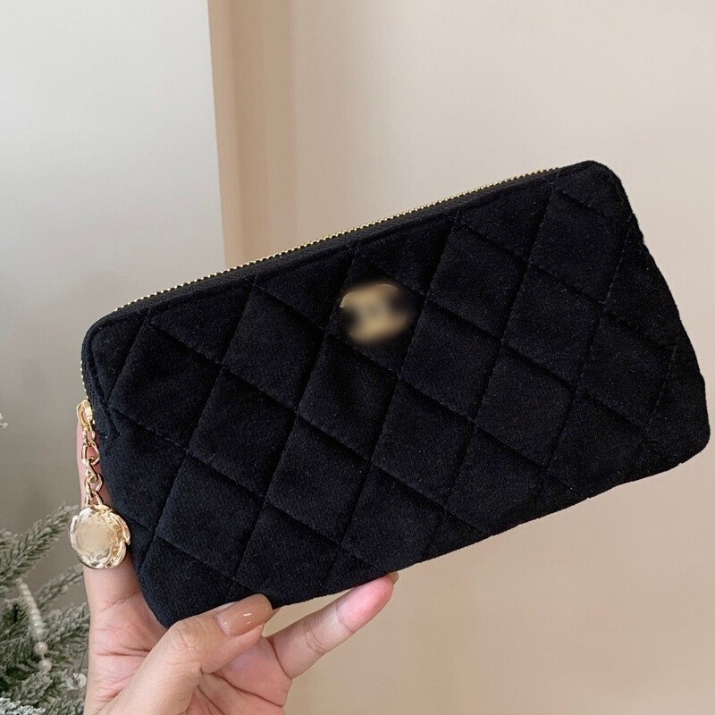 Xiangjia Birthday Gift New Camellia Pendant Black Velvet Clutch Bag Quilted Storage Bag Long Wallet with Gift Box